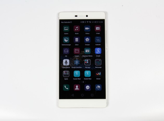 Huawei Ascend P8 seitlich Homescreen Apps