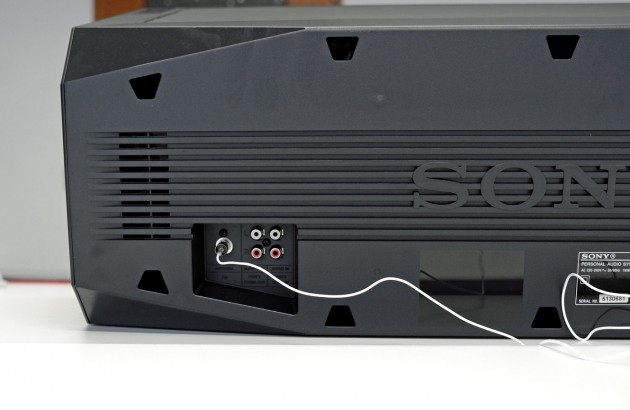 Ein- und Ausgäne des Sony GTK X1BT