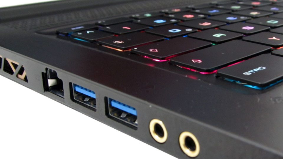 MSI GS65 8RF-078 Stealth Thin Tastatur_4
