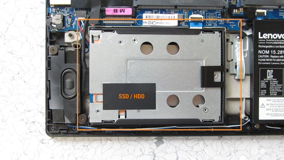 Lenovo ThinkPad P52s Innen_6