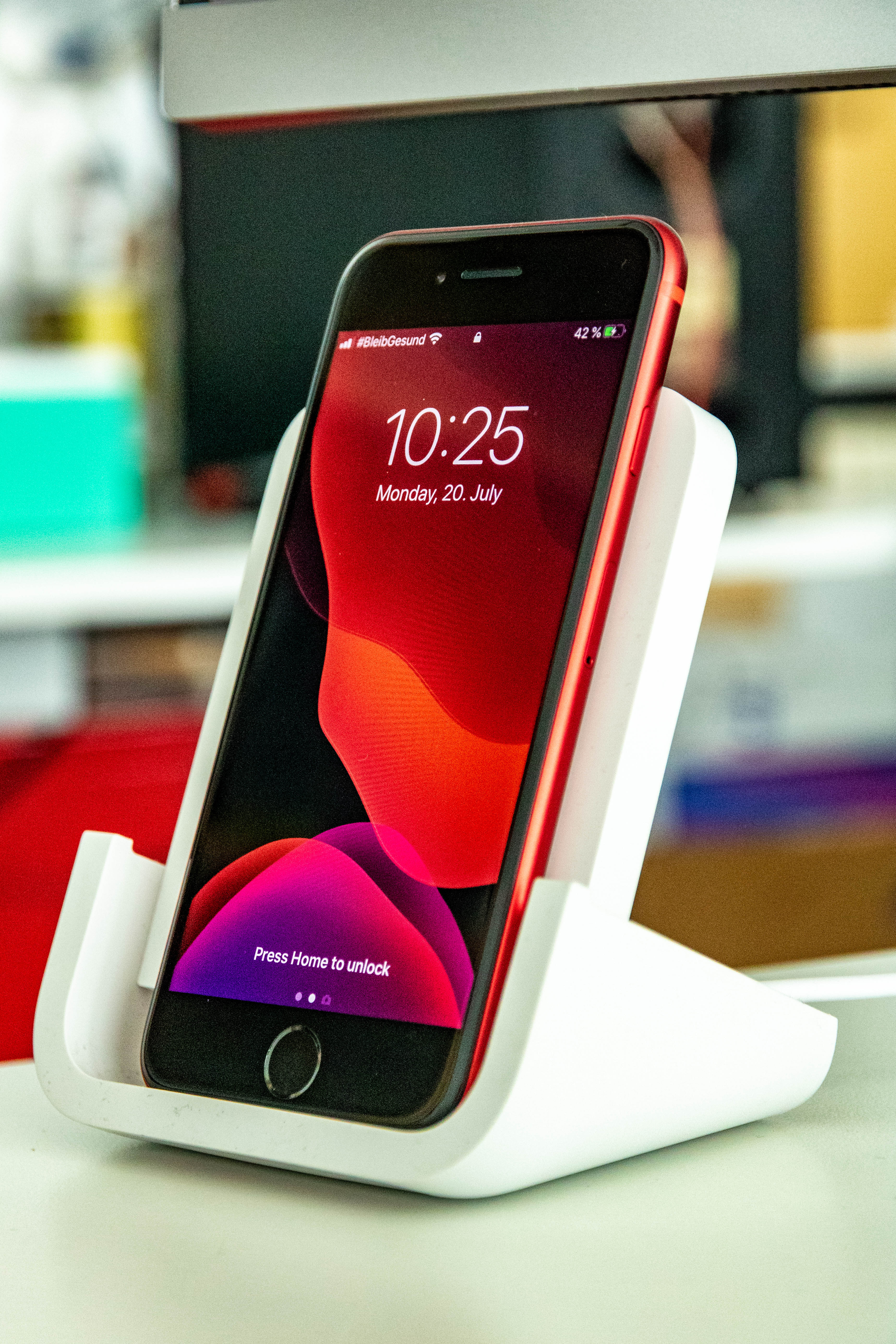 iPhone SE 2020 wireless Charging