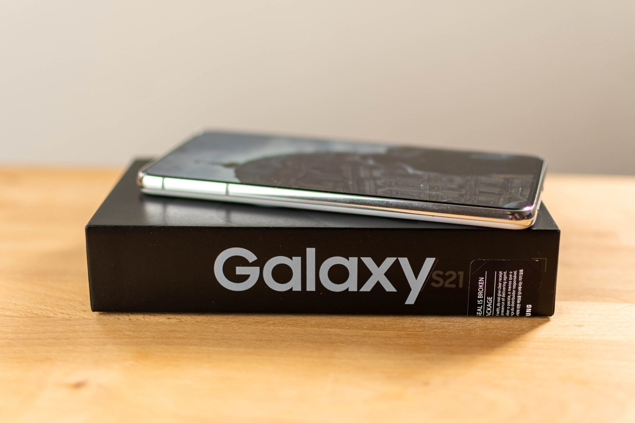 Der Lieferumfang des Galaxy S21 enthält kein Ladegerät mehr