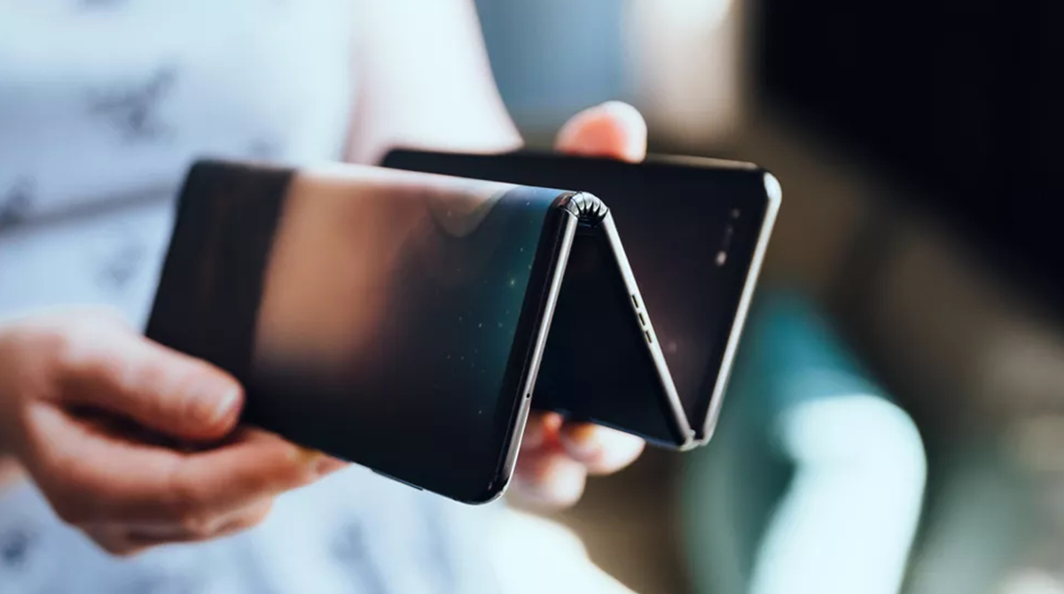 Faltbares Tablet: Samsung Galaxy Z Fold Tab soll sich dreifach falten