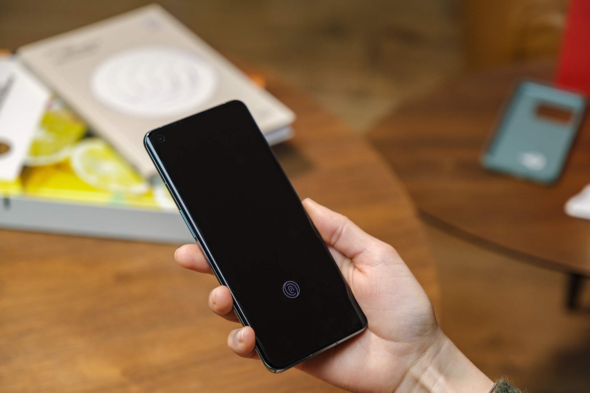 OnePlus 10 Pro 5G Gaming Fingerprint