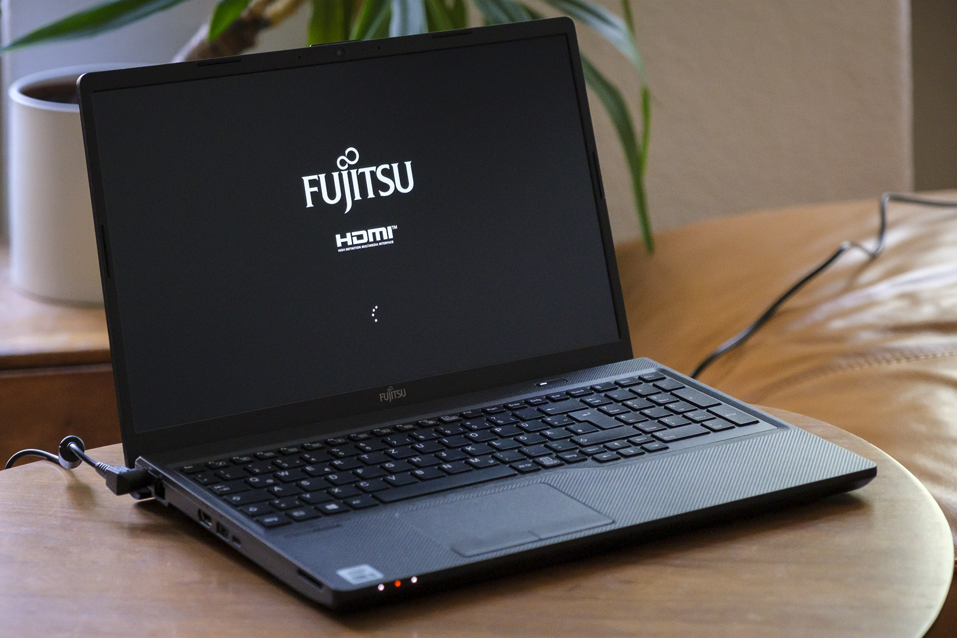 Fujitsu LifeBook A3510 Intel Core i3 Totale frontal iso
